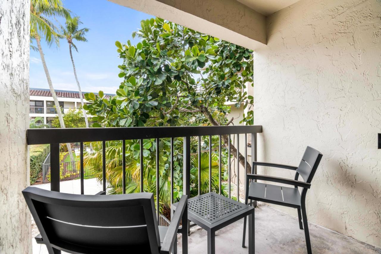 Miami Lakes Hotel Buitenkant foto
