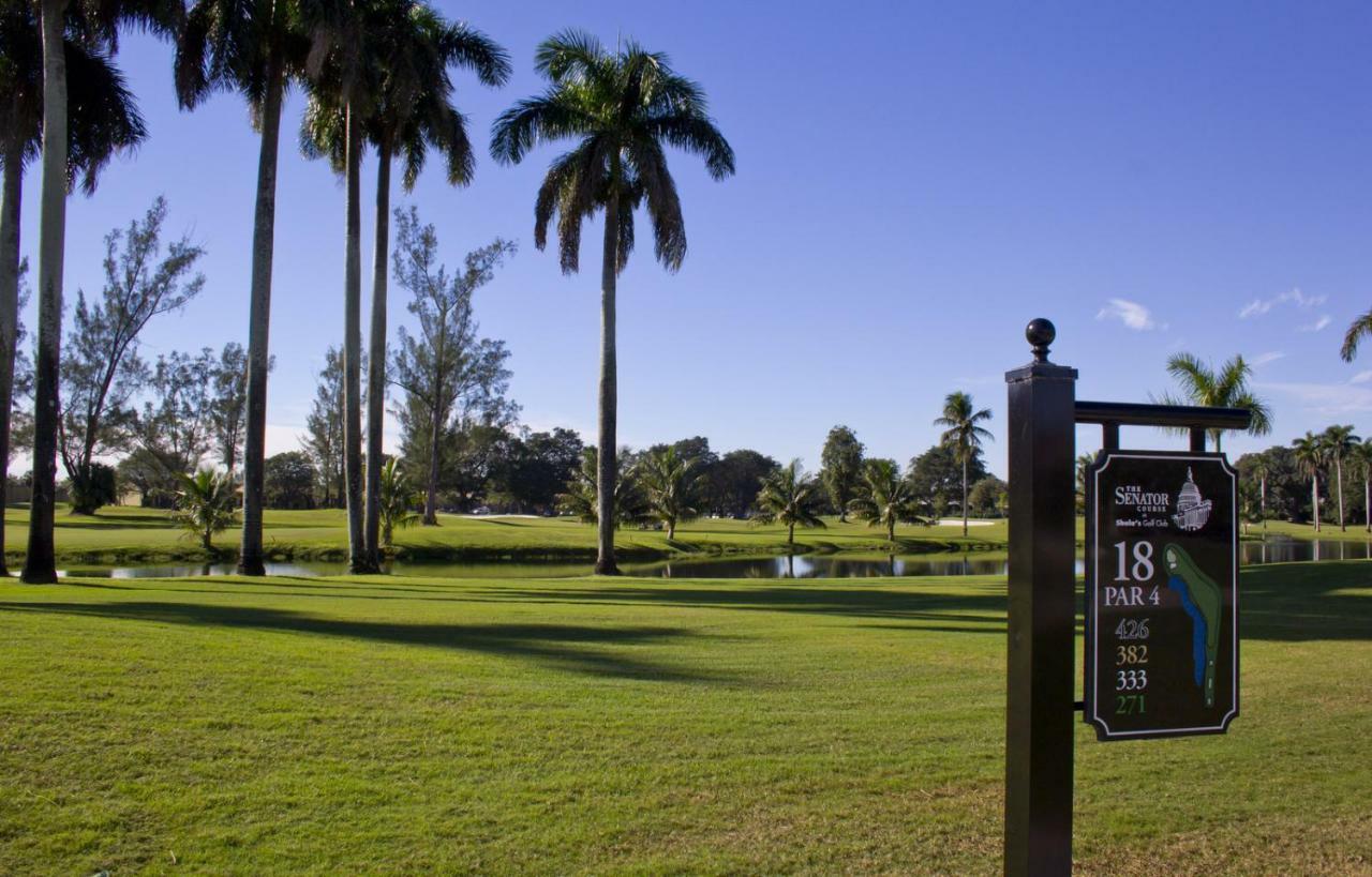 Miami Lakes Hotel Buitenkant foto